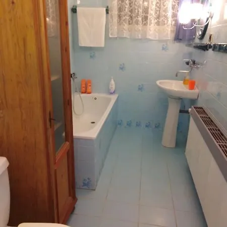 Apartment Apartman Skupova *